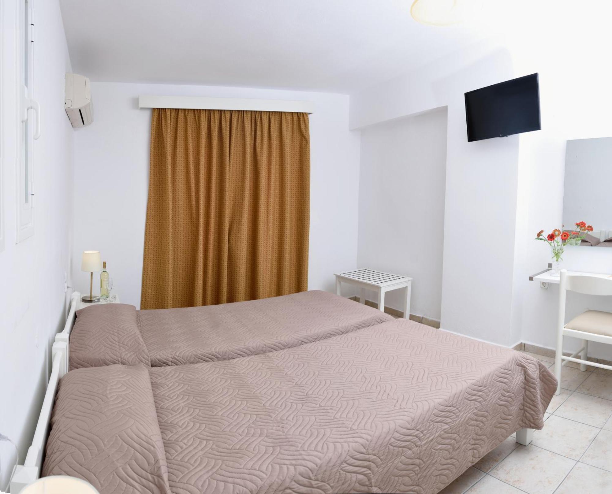 Hotel Koni Village 3*